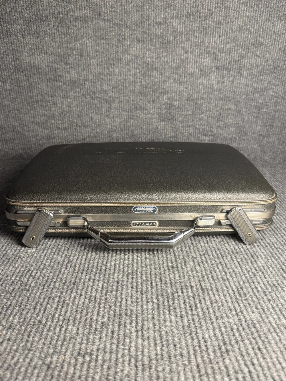 Vintage American Tourister Tiara Hardshell Briefcase Attache Case Charcoal Gray